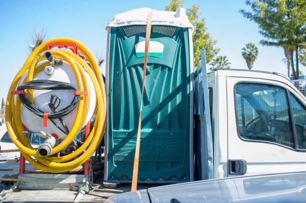 Portable Toilet Options We Offer in Farmers Branch, TX