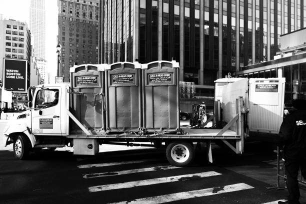 Best Emergency porta potty rental  in Farmers Branch, TX
